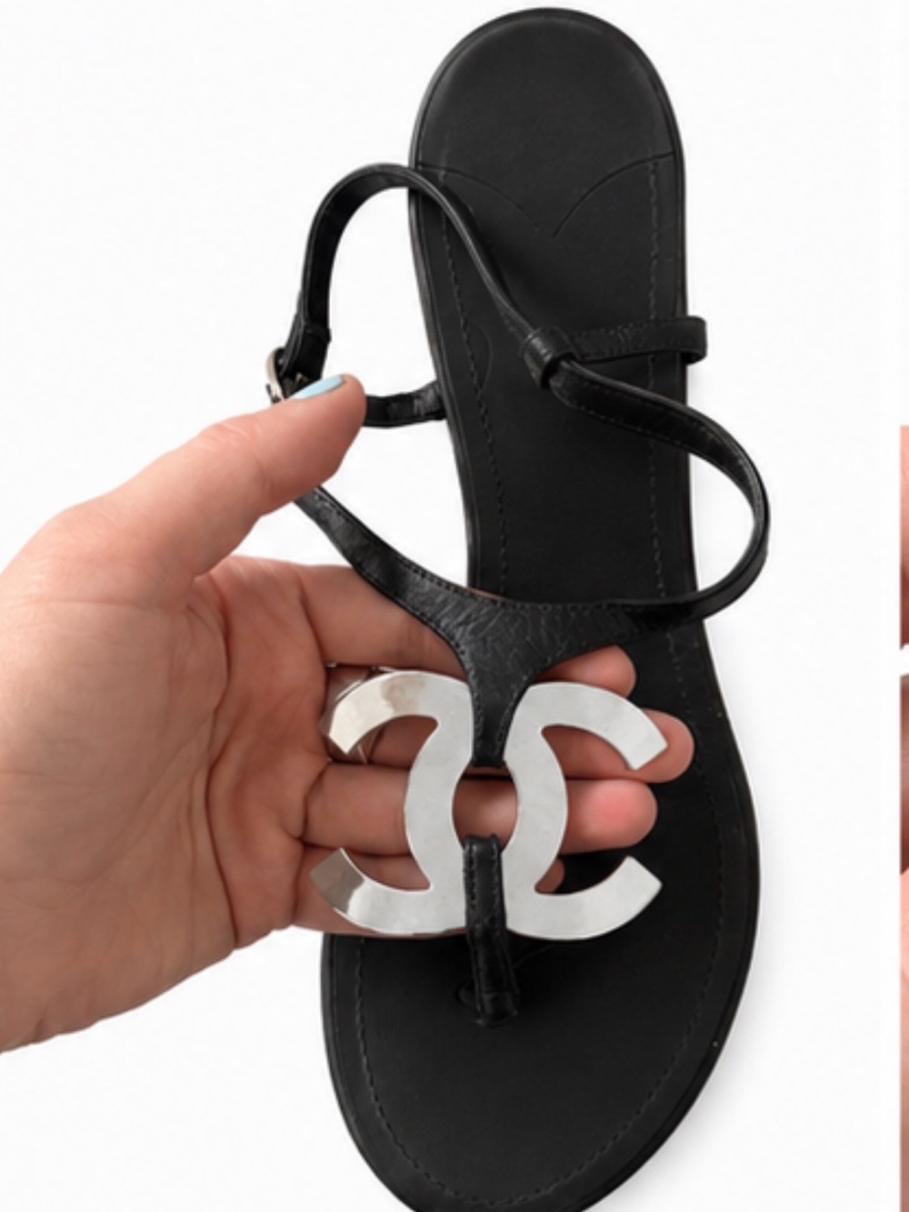 Auth CHANEL CC Emblem Thong black leather Sandals Silver Hardware 40 9 - Picture 2 of 4